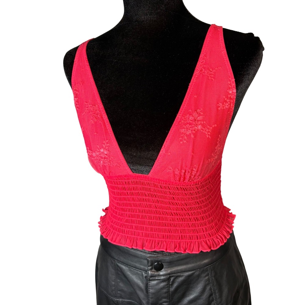 Out From Under UO Red Lace Smocked Crop Top Bralette Size S